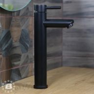 Смеситель д/ум MELANA-F610102B Tondo нерж.сталь, однорычажный, черный, литой излив